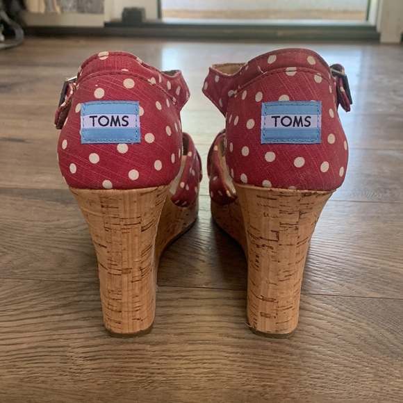 Toms red and white polka dot wedges - Picture 3 of 3